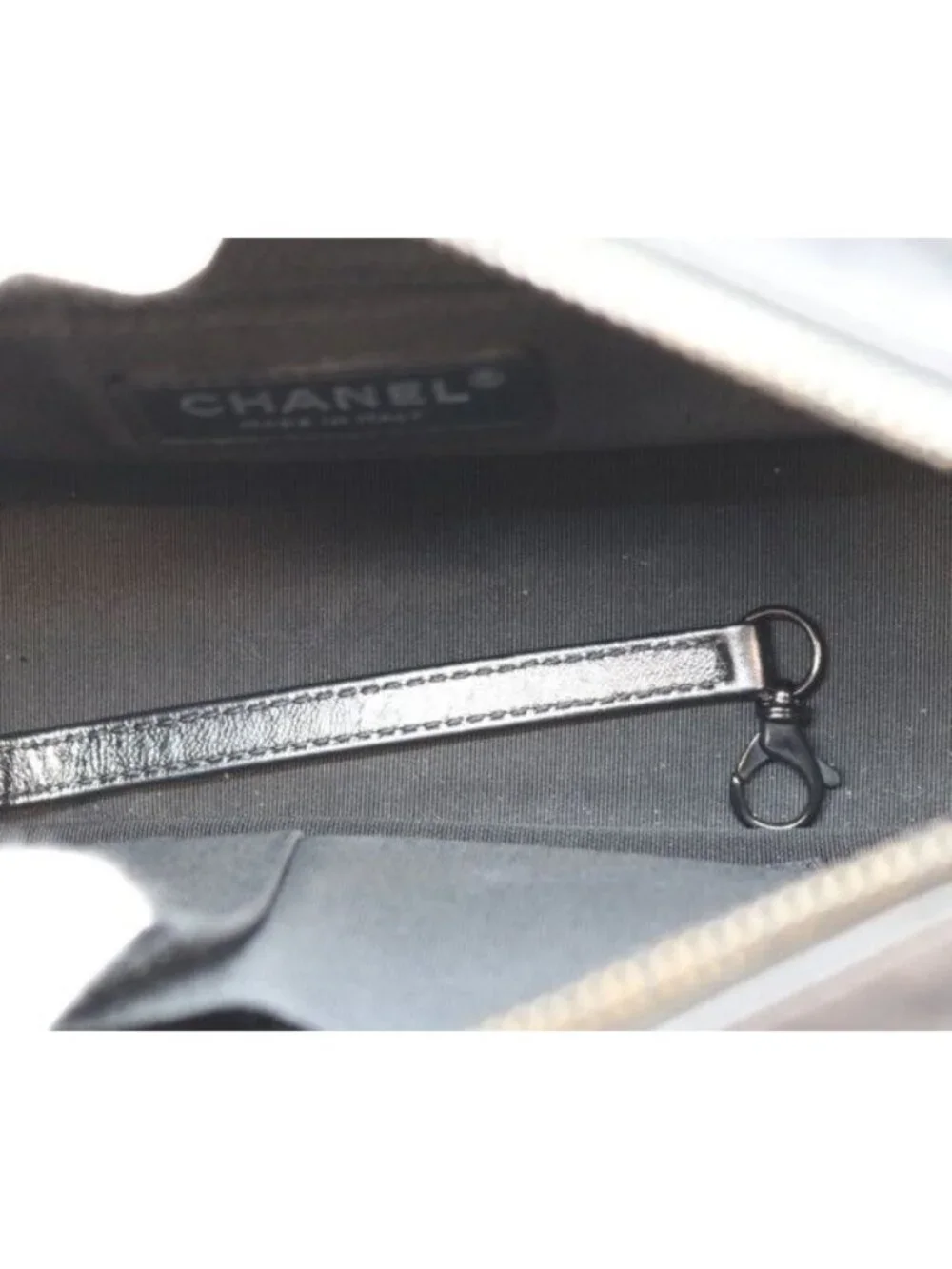 Chanel Vintage Calf So Black Gabriel Douchebo Shoulder